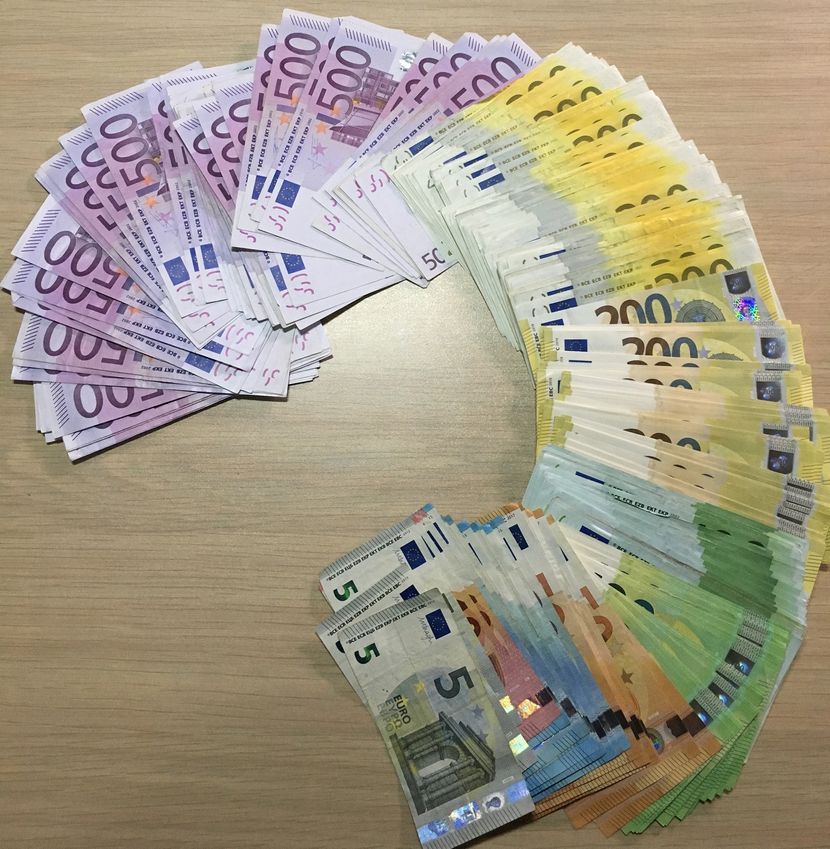 Granični prelaz Batrovci, carinik, carina Granični prelaz Batrovci, carinik, carina