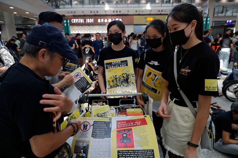 hongkong, protesti, aerodrom hongkong, protesti, aerodrom