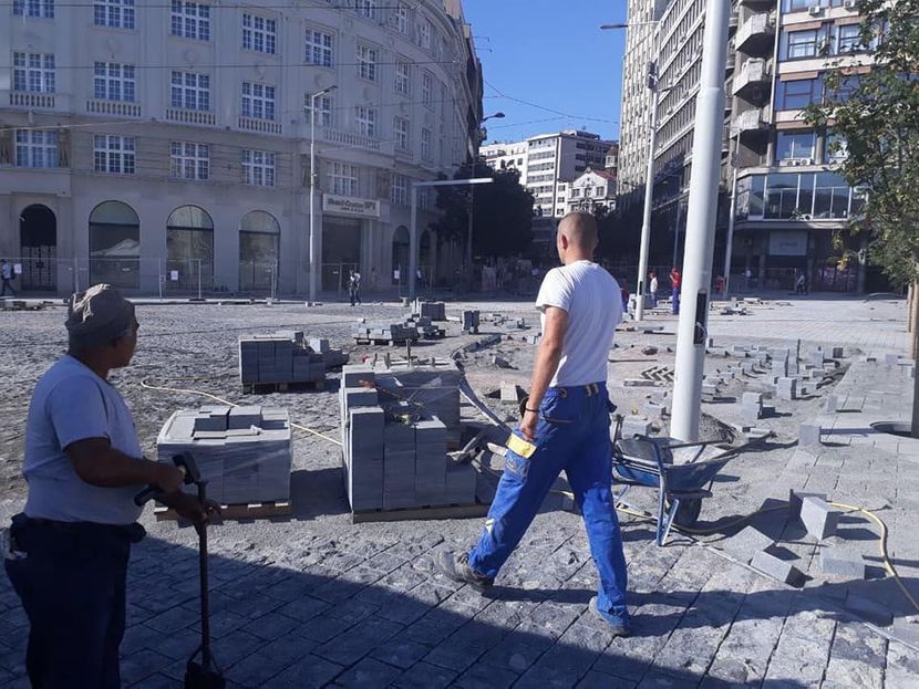Rekonstrukcija Karađorđeve ulice i Trga republike Rekonstrukcija Karađorđeve ulice i Trga republike