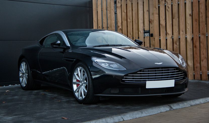 Aston Martin Aston Martin