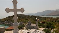 Albanci upali u manastir Bešku na Skadarskom jezeru i uznemiravali monahinje: "Ovo je naše"