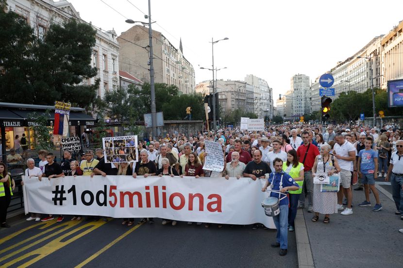 Ucenici protesta 1 od 5 miliona u Beogradu Ucenici protesta 1 od 5 miliona u Beogradu