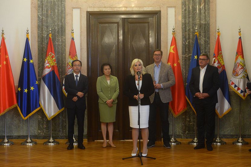 Potpisivanje ugovora za deonicu Novi Beograd - Surčin Potpisivanje ugovora za deonicu Novi Beograd - Surčin