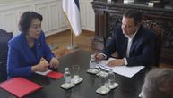 Obostrano zadovoljstvo izvanrednom saradnjom: Dačić se sastao sa ambasadorkom Kine u Srbiji (FOTO)