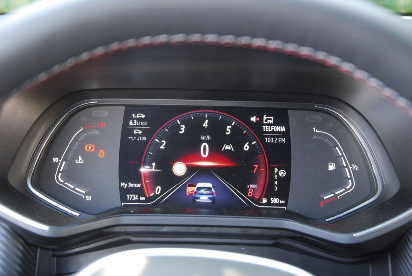 Renault Clio R. S. Line TCe 130 Renault Clio R. S. Line TCe 130