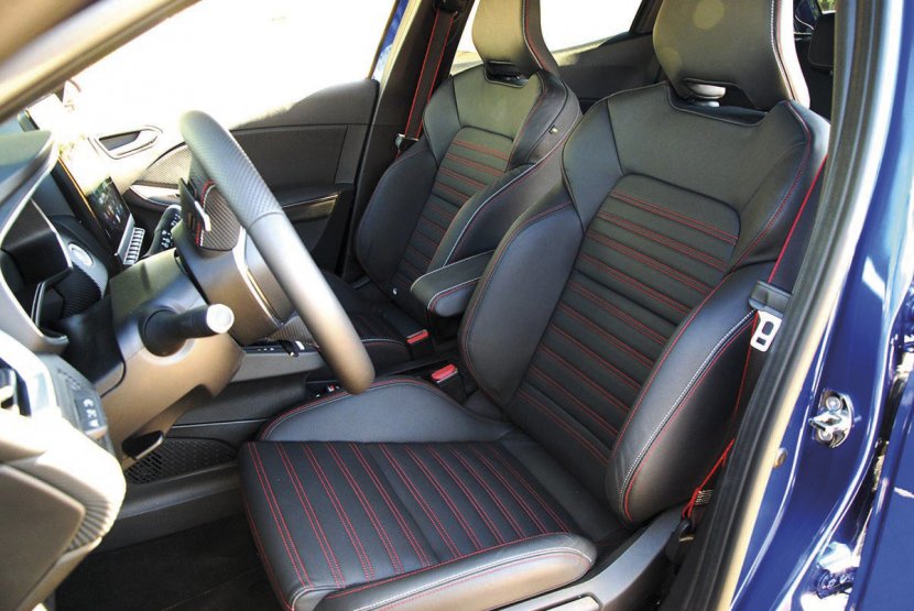 Renault Clio R. S. Line TCe 130 Renault Clio R. S. Line TCe 130