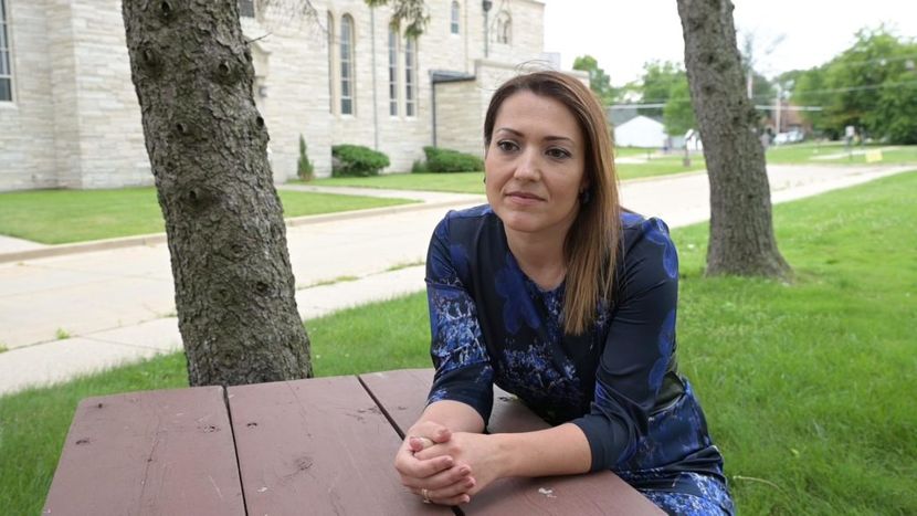 Pravoslavna crkva u Milvokiju, Tatjana Veleušić, članica Školskog odbora Pravoslavna crkva u Milvokiju, Tatjana Veleušić, članica Školskog odbora