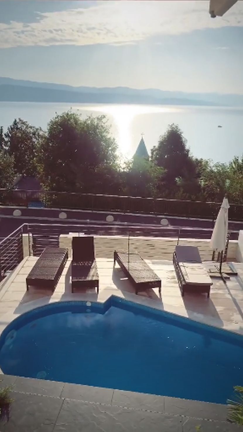 Saša Popović Karleuša vila Opatija Saša Popović Karleuša vila Opatija