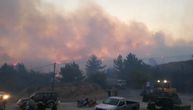 Požar na grčkom ostrvu Samos: Vatrogasci gase plamen, iz predostrožnosti evakuisani gosti hotela