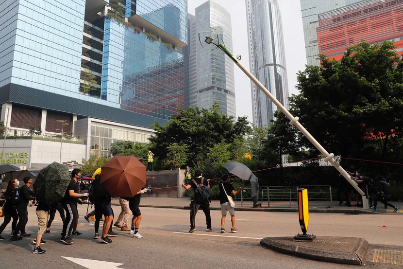 hongkong, protesti, građani, demonstranti, policija, sukob hongkong, protesti, građani, demonstranti, policija, sukob
