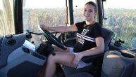 Ivana (15) letnji raspust provodi u kombajnu ili na traktoru: Devojčica koja će vam izmamiti osmeh