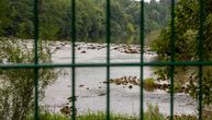 Kombi pun migranata sleteo u reku u Hrvatskoj, poginula žena: Vozač bežao na policijski znak stop