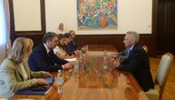 Rusija spremna da doprinese rešenju kosovskog čvora: Sastanak Vučića i Bocan-Harčenka (FOTO)