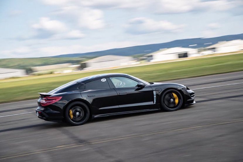 porsche taycan porsche taycan