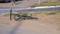 Bizarna nesreća na Vračaru: Biciklista udario u saobraćajni znak, sad mu se bore za život