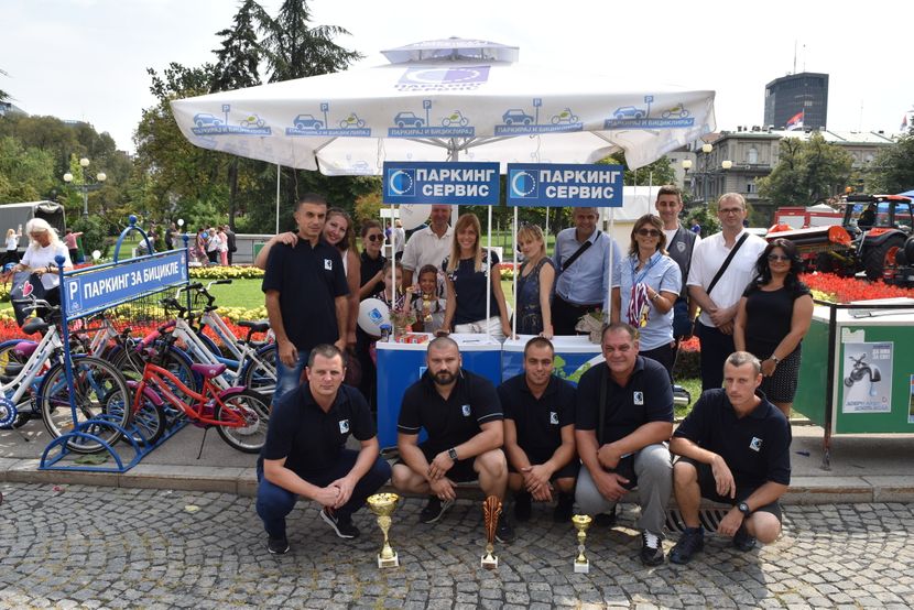 Stand Parking servisa ispred Skupstine grada Stand Parking servisa ispred Skupstine grada