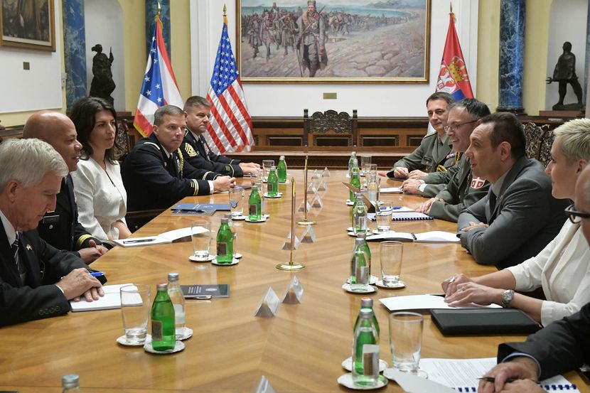 Sastanak ministra Vulina i komandanta Nacionalne Garde Ohajo Sastanak ministra Vulina i komandanta Nacionalne Garde Ohajo