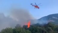 Veliki požar zahvatio jedno od omiljenih letovališta Srba u Grčkoj: Naređena evakuacija (VIDEO)