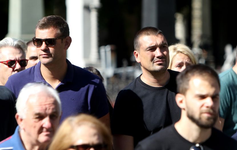 Sahrana Vesele Micic majke Vasilija Micica srpskog reprezentativca Sahrana Vesele Micic majke Vasilija Micica srpskog reprezentativca