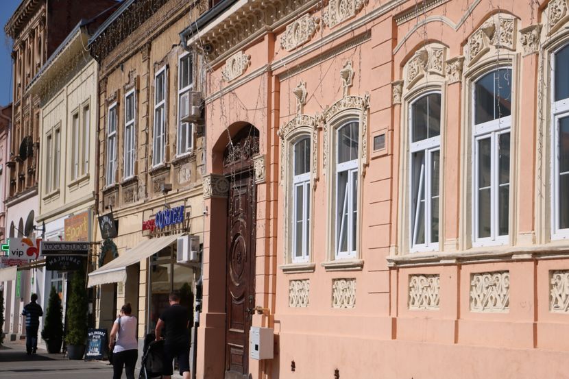 Sremska Mitrovica ukrasi Sremska Mitrovica ukrasi