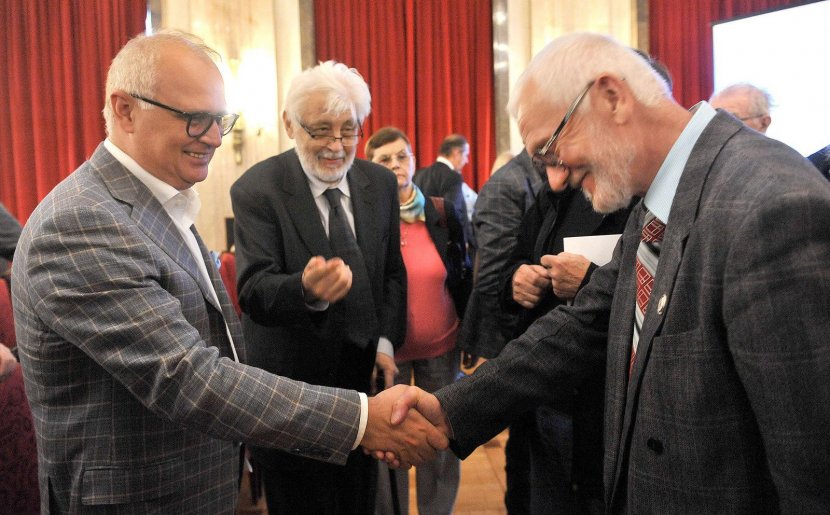 Goran Vesić, Legat srpskih pisaca Goran Vesić, Legat srpskih pisaca