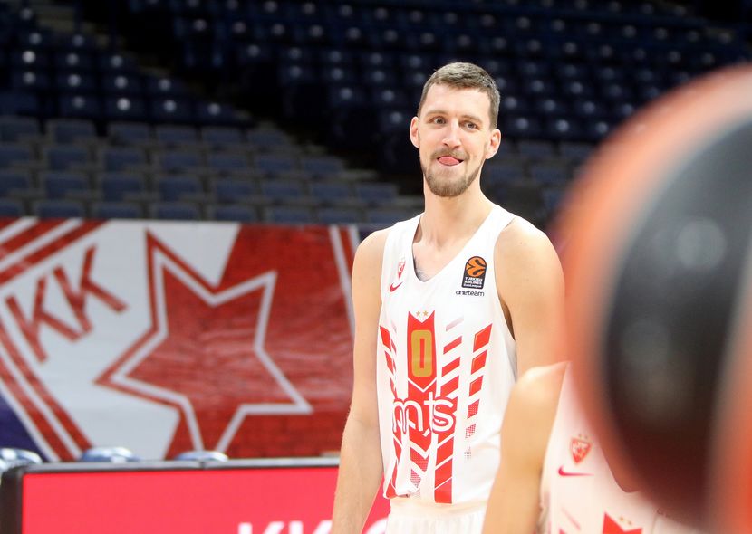 KK Crvena zvezda KK Crvena zvezda