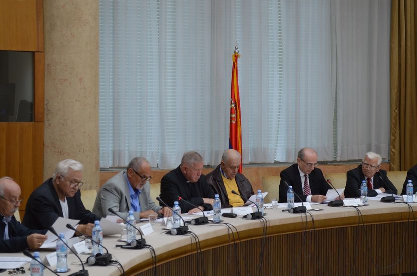 Milan Krkobabic, radna sednica Nacionalnog tima za preporod sela Srbije. Milan Krkobabic, radna sednica Nacionalnog tima za preporod sela Srbije.