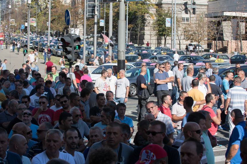 Štrajk taksi vozila, taksisti, taxi Štrajk taksi vozila, taksisti, taxi