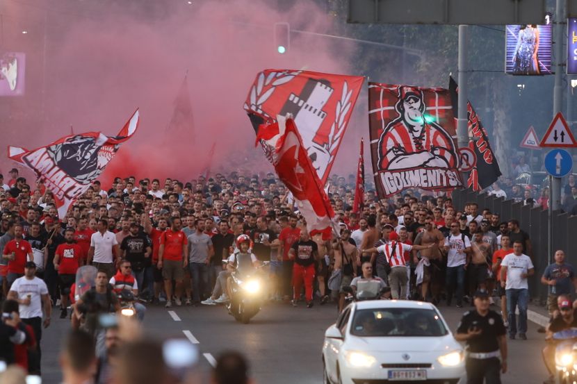 Serbia News - Page 33 1569947715216-002navijaci-crvene-zvezde-foto-marko-joavanovic-830x0