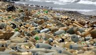 Plastiku koja zagađuje ceo svet proizvodi svega nekoliko kompanija