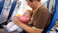 Hajde, iskreno - niko ne voli da sedi pored majke s bebom u avionu: Sada to možete da izbegnete!