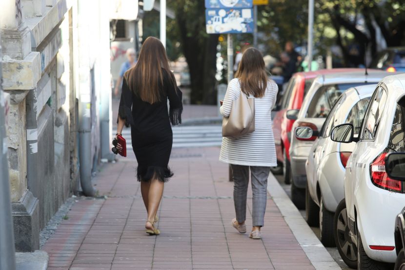 Oblačenje, Beograd, Lepo Vreme Oblačenje, Beograd, Lepo Vreme