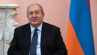 Predsednik Jermenije pozitivan na Koronu: Za praznike otišao u London