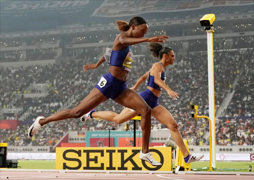 Dalila Muhamad i Sidnej Meklolin, 400m prepone svetski rekord 5, Doha 2019 Dalila Muhamad i Sidnej Meklolin, 400m prepone svetski rekord 5, Doha 2019