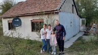 Saša, Jovan i Ana Marija s tatom i mamom žive bez vode i kanalizacije u neviđenoj bedi u Zrenjaninu