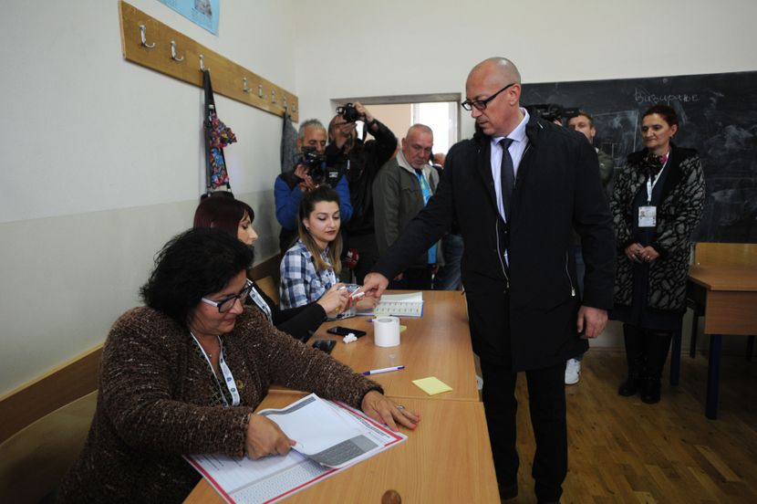 Kosovo i Meothija, izbori na Kosovu Kosovo i Meothija, izbori na Kosovu