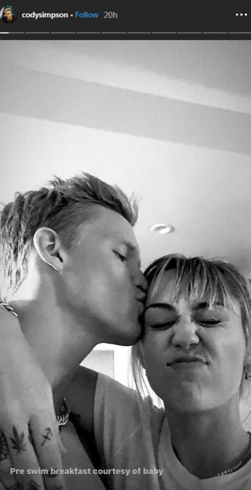 Majli Sajrus, Kodi Simpson Majli Sajrus, Kodi Simpson
