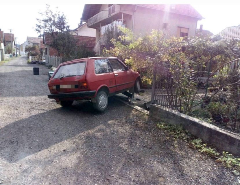 saobraćajna nezgoda, jugo, Leskovac saobraćajna nezgoda, jugo, Leskovac