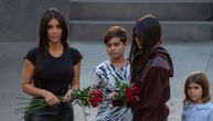 Kim Kardašijan se sa četvoro dece krstila u Jermeniji i razbesnela narod: "Ovde te ne poštuju!"