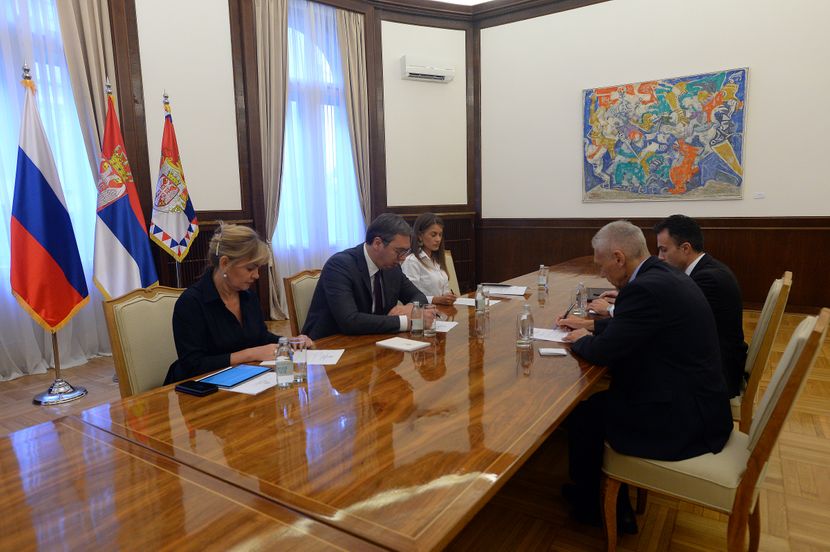 Aleksandar Vučić, Aleksandar Bocan Harčenko Aleksandar Vučić, Aleksandar Bocan Harčenko