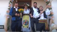 Neobična svadba u Ivanjici: I mladenci i svatovi u narodnoj nošnji