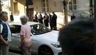 U toku je prinudno iseljenje jedne porodice iz Dalmatinske ulice: Građani i aktivisti na licu mesta