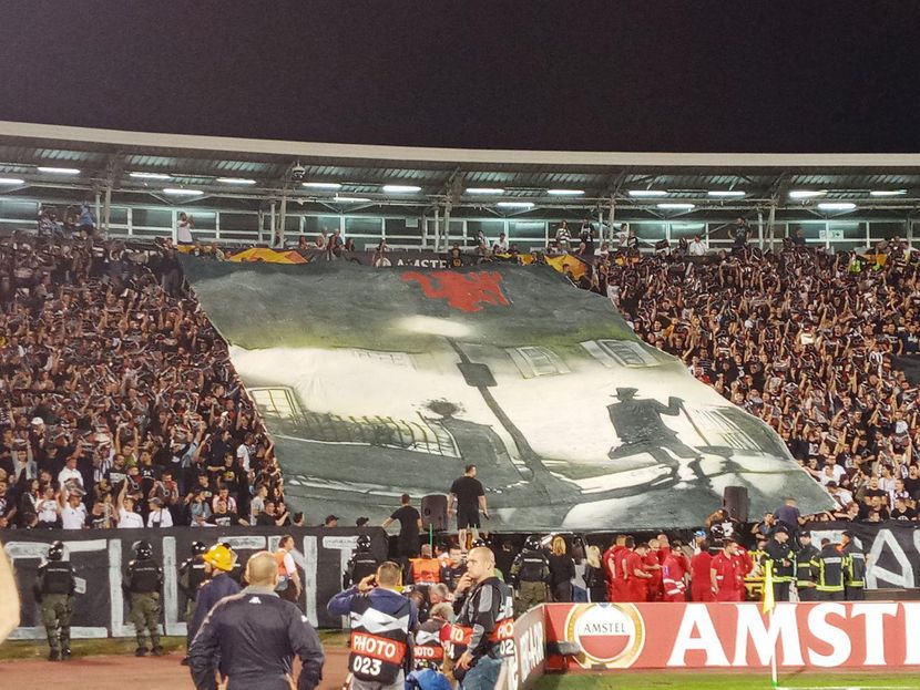 Grobari, FK Partizan, FK Mančester junajted, šetalica Grobari, FK Partizan, FK Mančester junajted, šetalica