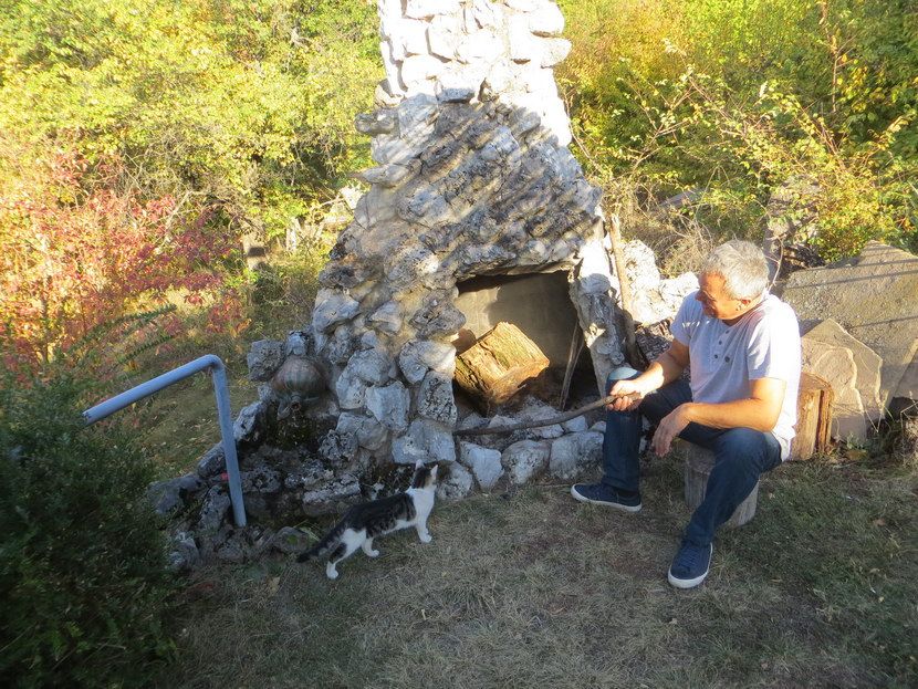 Sićevo, Nišlija napravio kućicu hobita Sićevo, Nišlija napravio kućicu hobita