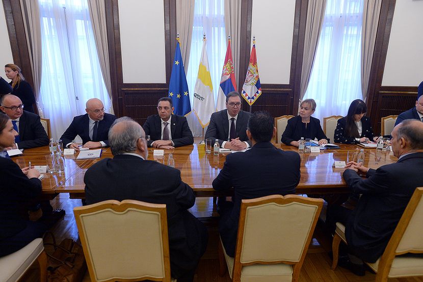 Aleksandar Vucic, Savas Aleksandar Vucic, Savas