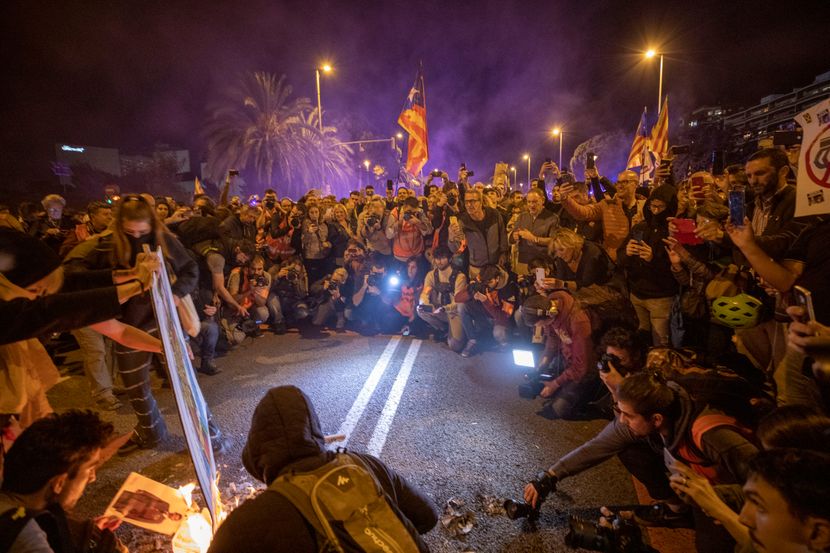 Katalonija Španija protest kralj Felipe Katalonija Španija protest kralj Felipe