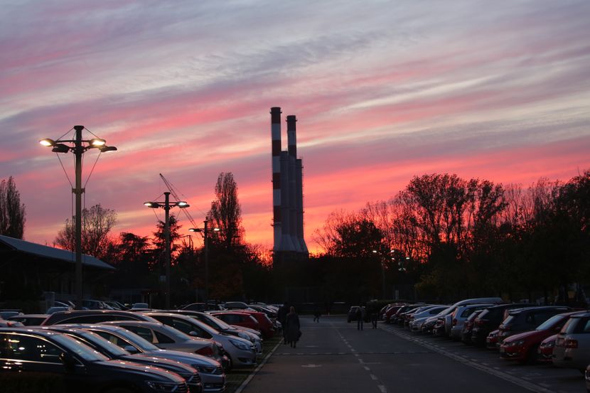 Nebo u Beogradu, Zalazak Sunca