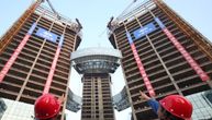 Tolkinovo remek-delo postaje java: U Kini niču tri kule visoke 107 metara, a na vrhu ih spaja prsten