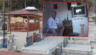 Dejan (43) napravio sebi grobnicu na dva sprata: Kupio krevete, TV i frižider, ali spomenik mu skup