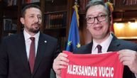 Legendarni Hido Turkoglu poklonio Vučiću dres, predsednik mu uzvratio lepim rečima na Instagramu